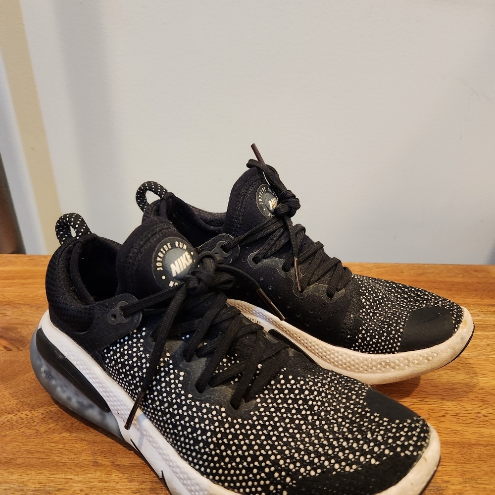 Nike Joyride Run Flyknit
